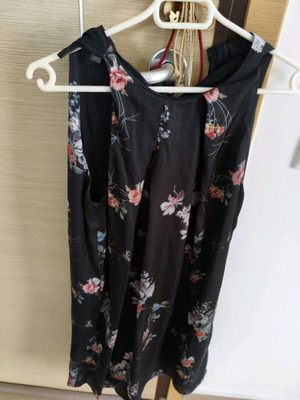 Mango dress size M used, comfortable with flowers
