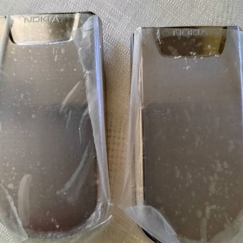 Nokia 8800 Battery Cover 2 New and 1 Used Keypad Cover