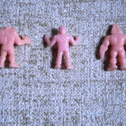 Exogini alien figures new, pack of 16 vintage