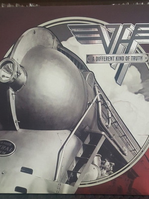 Van Halen A Different Kind Of Truth 2LP Deluxe Edition red vinyls like new