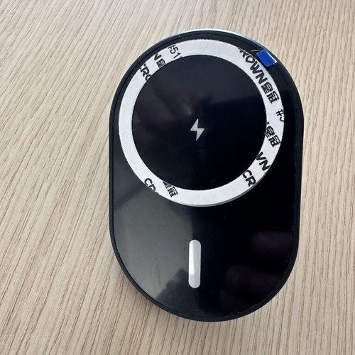Magnetic Wireless Car Charger