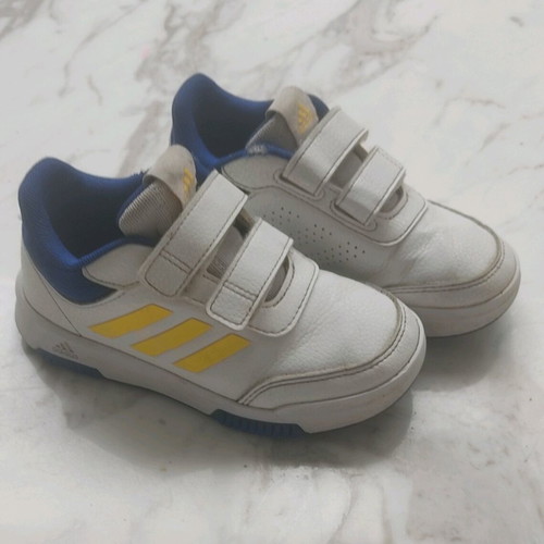Adidas Tensaur kids sneakers white with scratches used, size 30