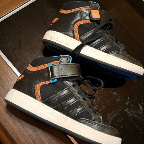 Adidas Originals kids sneakers size 35 like new, black with turquoise details