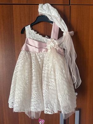 Baptism dress like new, age close to one year