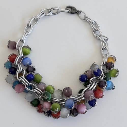 Handmade Cat's Eye necklace, silver color