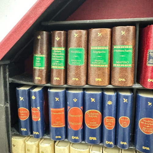 Deagostini miniature book collection with 83 books like new