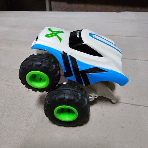 Silverlit toy car used
