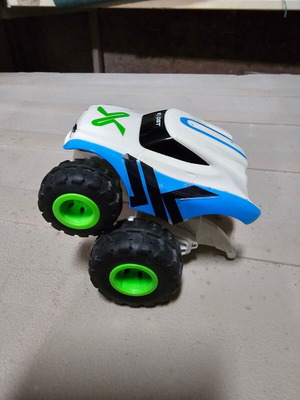 Silverlit toy car used