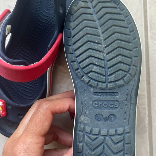 Crocs sandals used, sizes 32 33, blue