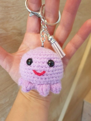 Amigurumi octopus keychain lilac new with faux leather tassel