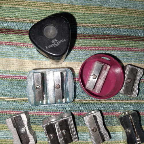 Pencil sharpeners like new, pack