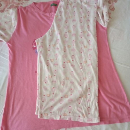 Pajama with 3/4 pants like new, white and pink