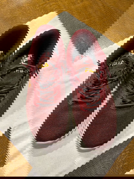 FILA red maroon burgundy women’s shoes size 41