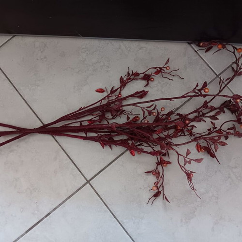 Plastic decorative plants used, branches