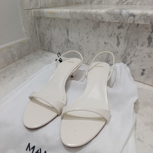 Mango white sandals size 39 heel 5cm new
