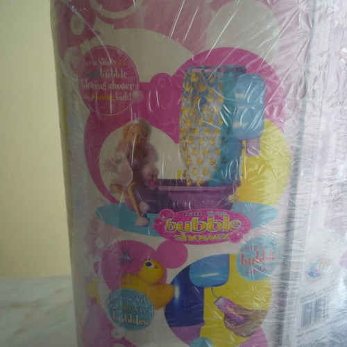 Sindy Petite Bubble Shower rare New Moons 2003 set new