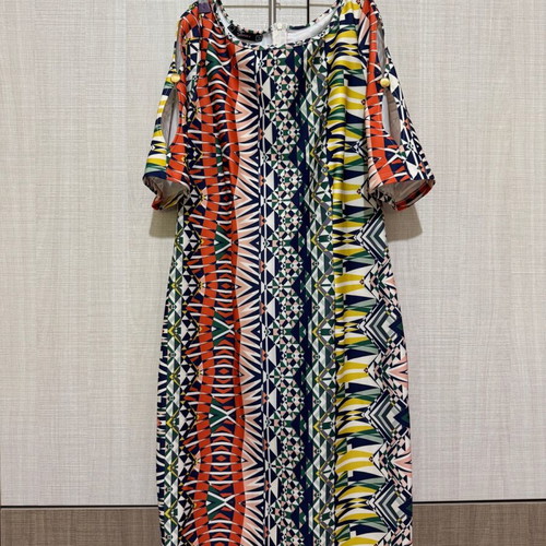 Raxevsky Medium dress like new, colorful spring/autumn