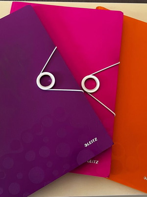 Folders used, pack of 5, two with sleeves