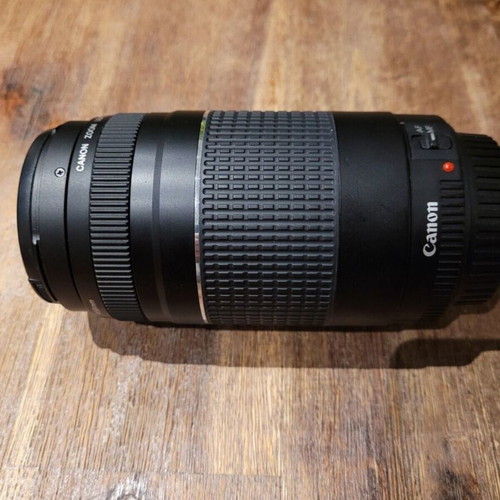 Canon EF 75-300mm II USM Zoom Lens like new