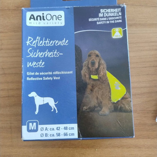 Reflective dog vest like new