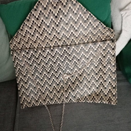 Atmosphere envelope bag used, straw type, beige-black