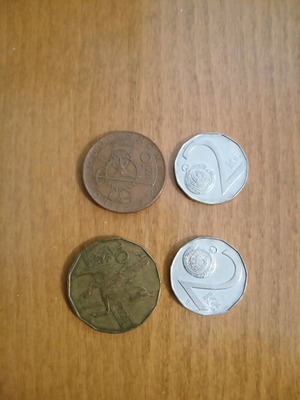Czech coins used, lot of four koruna from 1993 to 2000