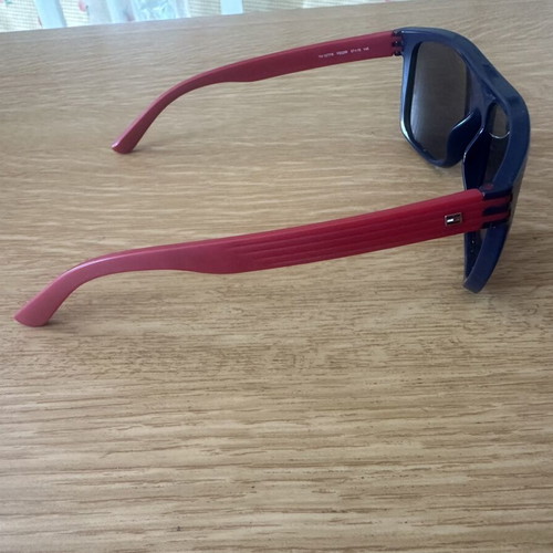 Tommy Hilfiger sunglasses like new, blue and red frame