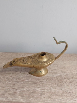 Μπρούτζινο λυχνάρι μεταχειρισμένο vintage