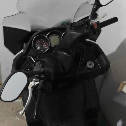 Kymco Downtown 300 scooter used, very good condition