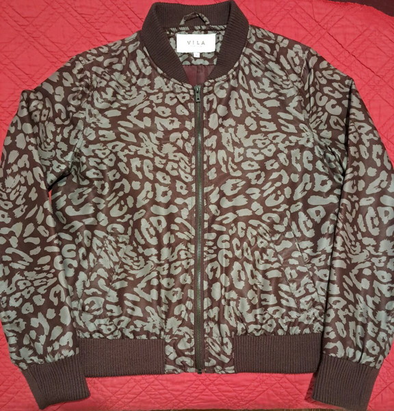 Bomber jacket