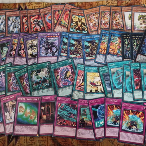 Yu-Gi-Oh! πακέτο 100 τυχαίων σπάνιων καρτών