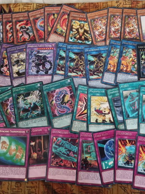 Yu-Gi-Oh! πακέτο 100 τυχαίων σπάνιων καρτών