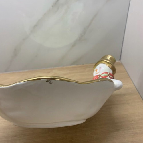 Christmas deep plate like new with snowman