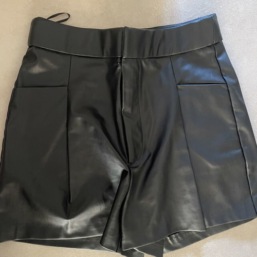 Zara leather shorts like new, black, size XS
