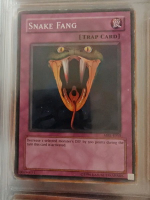 Yu-Gi-Oh card Snake Fang like new