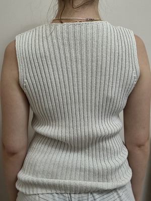 Πλεκτό γυναικείο αμάνικο τοπ rib knit εκρού σαν καινούργιο