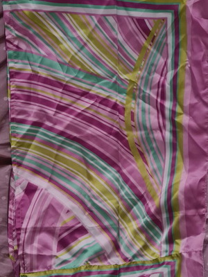 Scarf for neck like new, multicolored