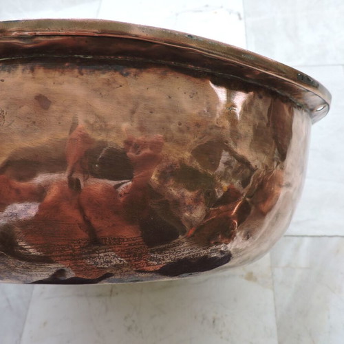 Copper pot used vintage era