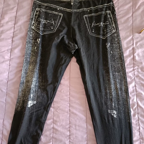 Esmara leggings with printed design like new, size L 40 12, black and grey