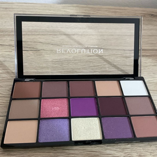 Make up Revolution London new