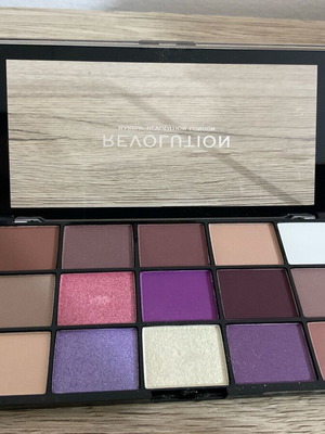 Make up Revolution London new