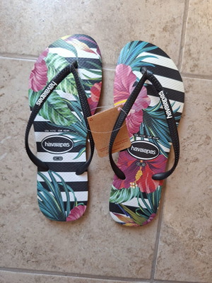 Havaianas Slim Tropical flip-flops, size 43, floral