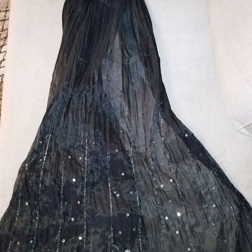 Satin hand bag like new, black with free scarf