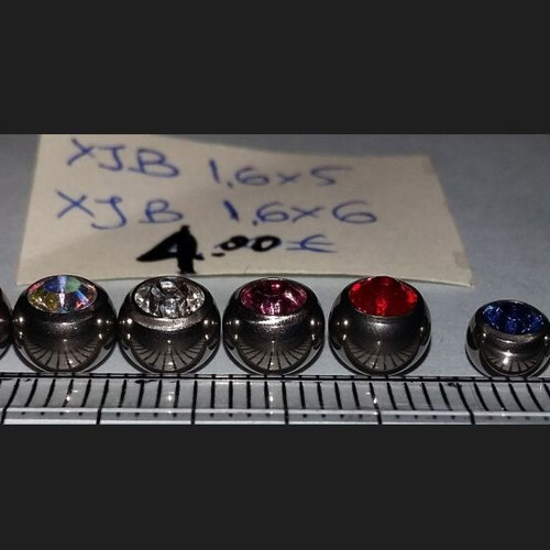 Body piercing new barbell balls
