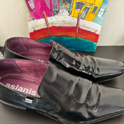 Aslanis men's patent leather moccasin shoes like new, size 42, black