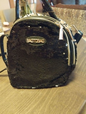 Τσαντάκι Bag to Bag με παγιέτες σαν καινούργιο, μαύρο mini
