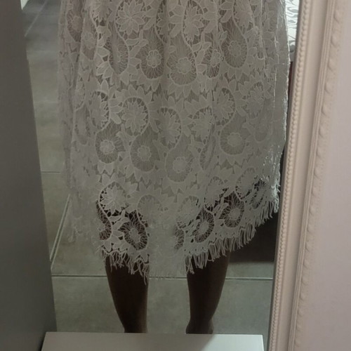 Skirt shorts and white lace skirt used, pack of 2 pieces