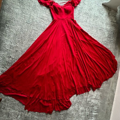 Red maxi dress with ruffles, slit and open back like new