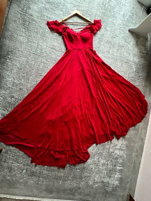 Red maxi dress with ruffles, slit and open back like new