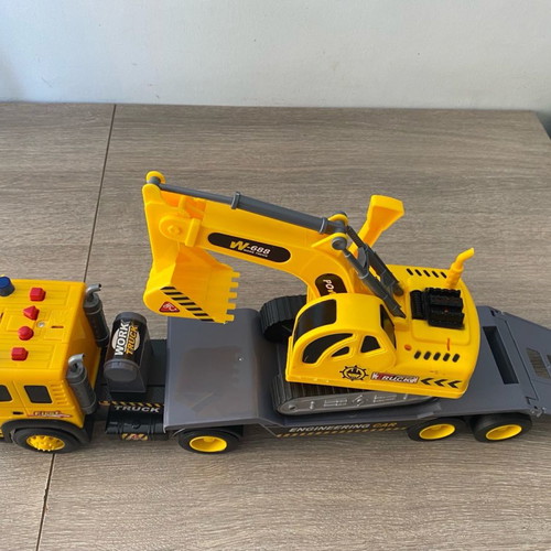 Toy truck and excavator used with sounds